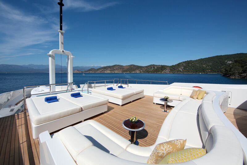 Yacht Vica A Benetti Superyacht Charterworld Luxury Superyacht Charters